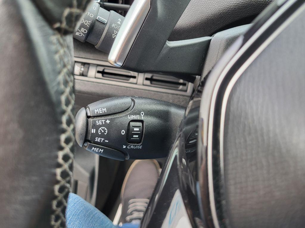 Peugeot 3008  THP 165 EAT6 Stop & Start Allure