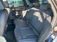 Fahrzeugabbildung Audi RSQ3 2.5 TFSI S tronic quattro Pano - Bose - LED