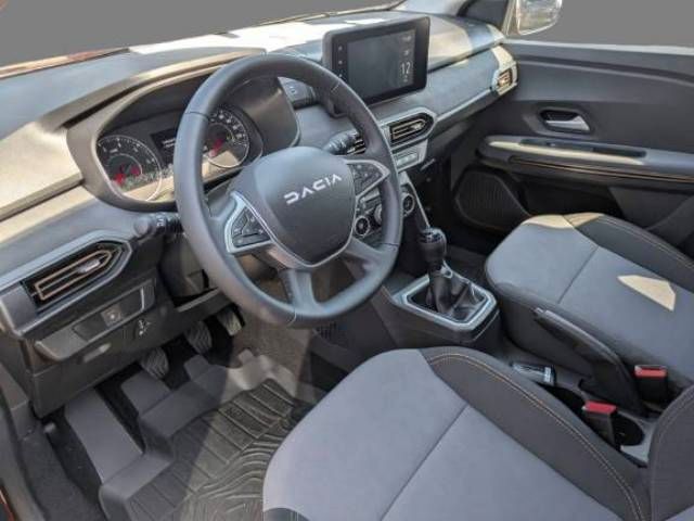 Fahrzeugabbildung Dacia Jogger Extreme TCe 110