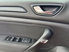 Renault Megane IV Grandtour 1.3 TCe 140  *PDC*Keyless-En