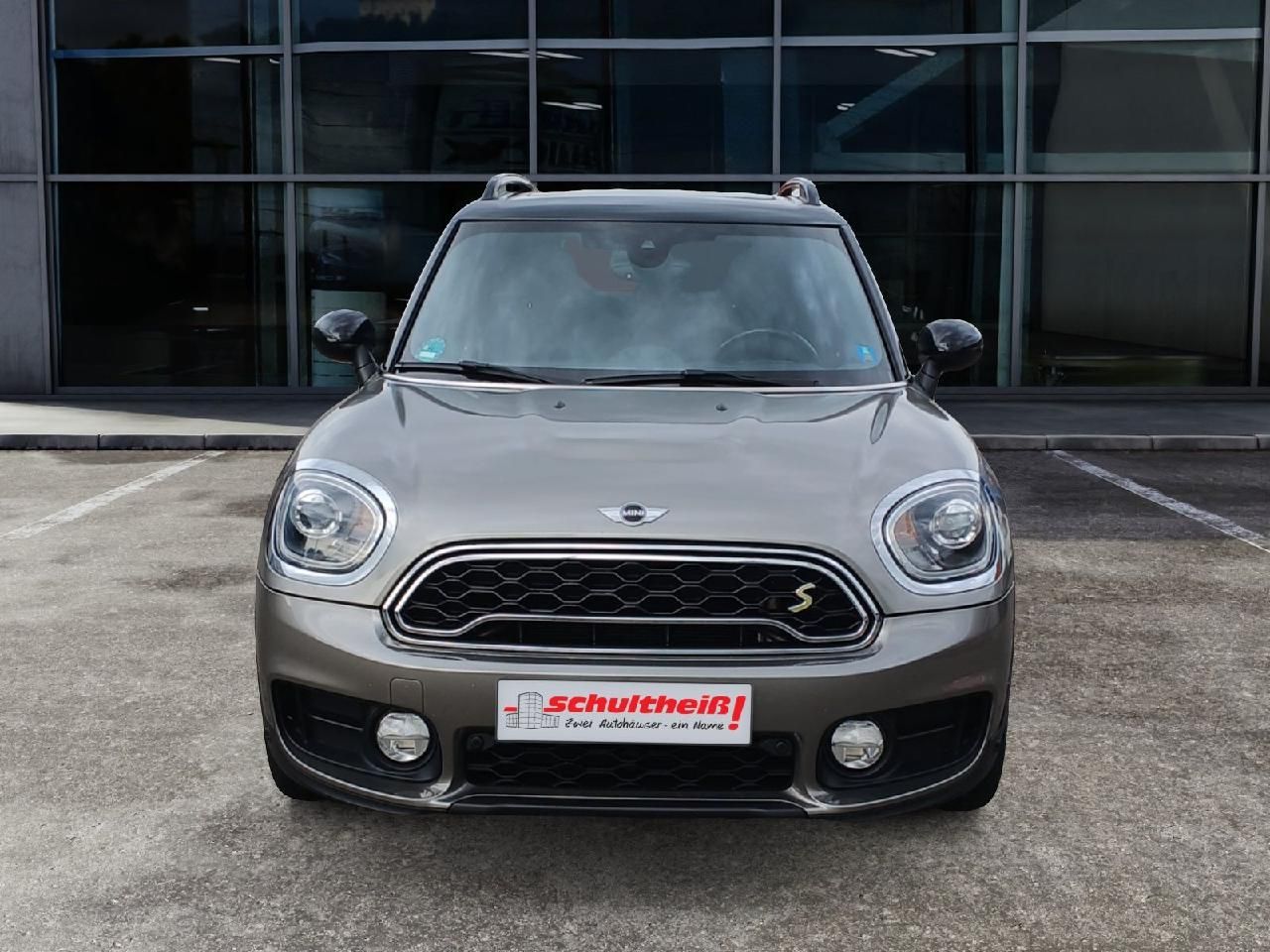 Fahrzeugabbildung MINI Countryman Cooper SE All4