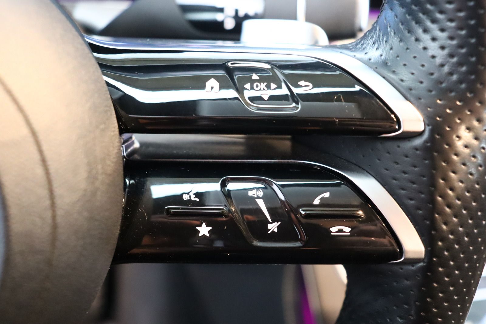 Fahrzeugabbildung Mercedes-Benz E 220 d Night Edition * Airscarf * LED *