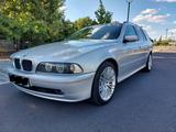 BMW 520i touring, 6 Zylinder, Top gepflegt - BMW 520 aus 2002: Kombi