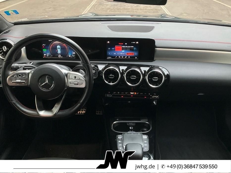 Mercedes-Benz CLA 250 SB 2x AMG Line Distr+ DigTacho Multibeam imagem 3
