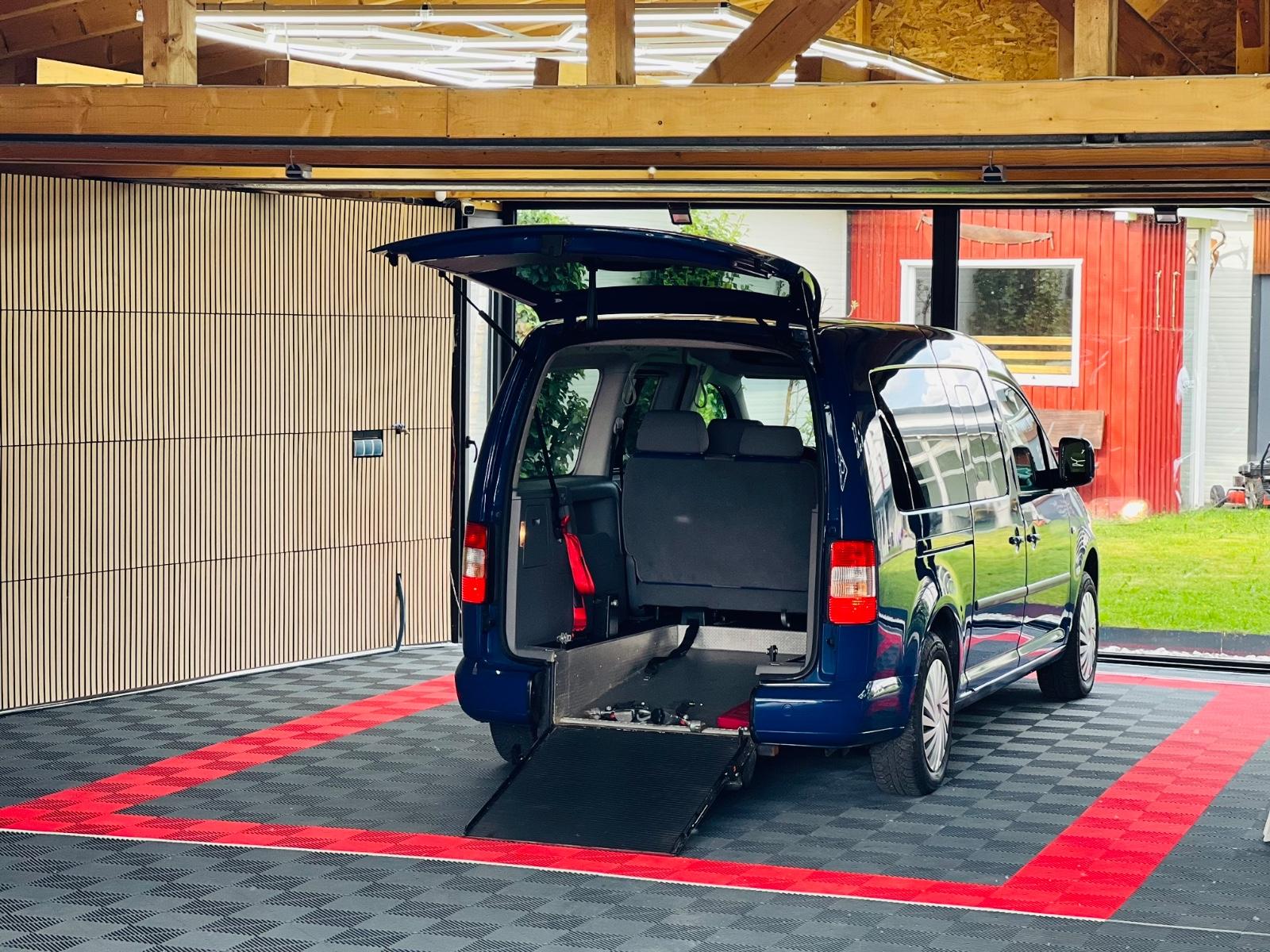 Volkswagen Caddy Maxi 1.6 Behindertengerecht-Rampe