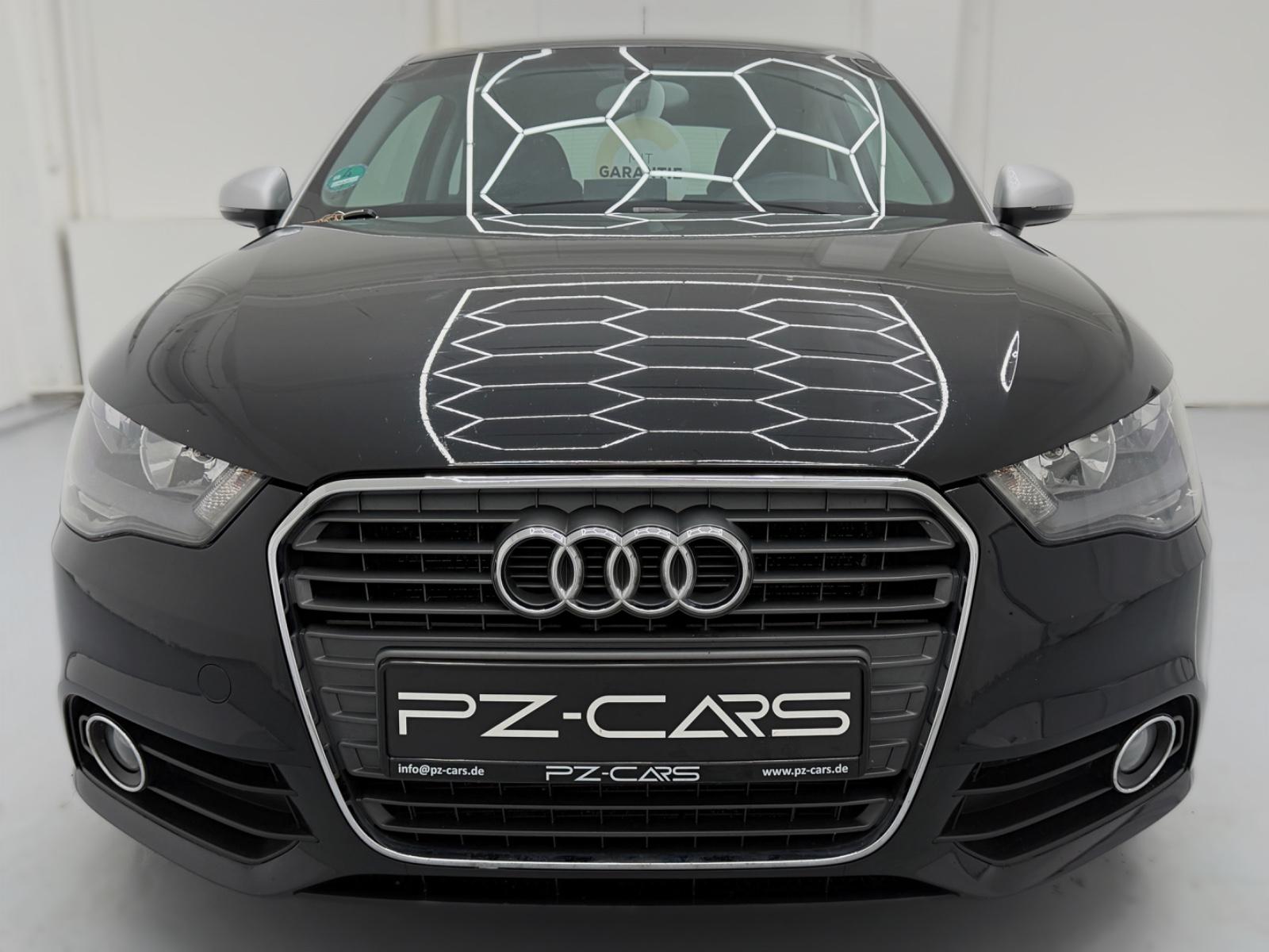 Audi A1 1.2|Display|Einpark|Steuerkette-NEU|Bluto|MFL