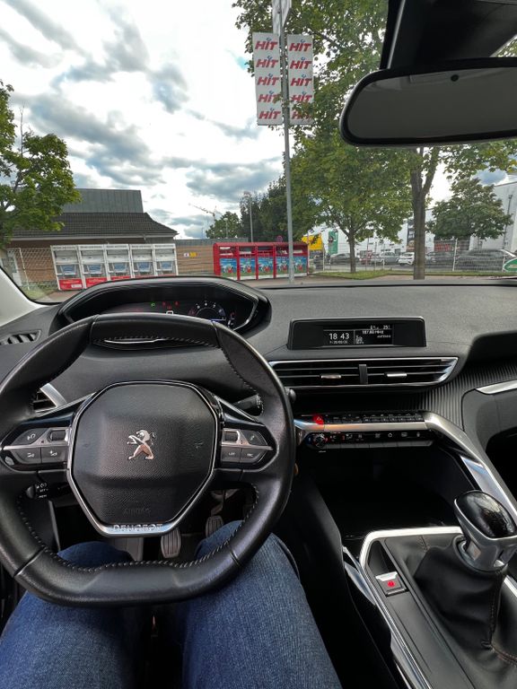 Image of Peugeot 3008