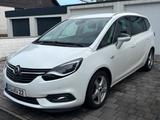 Opel Zafira Tourer 2.0 CDTI Innovation 7-Sitzer, AHK - Opel Zafira Tourer INNOVATION mit Diesel-Antrieb