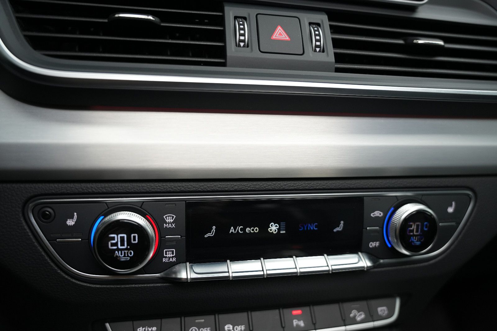 Fahrzeugabbildung Audi SQ5 3.0 TFSI *Pano*RautenSitze*HUD*Virtual*B&O*