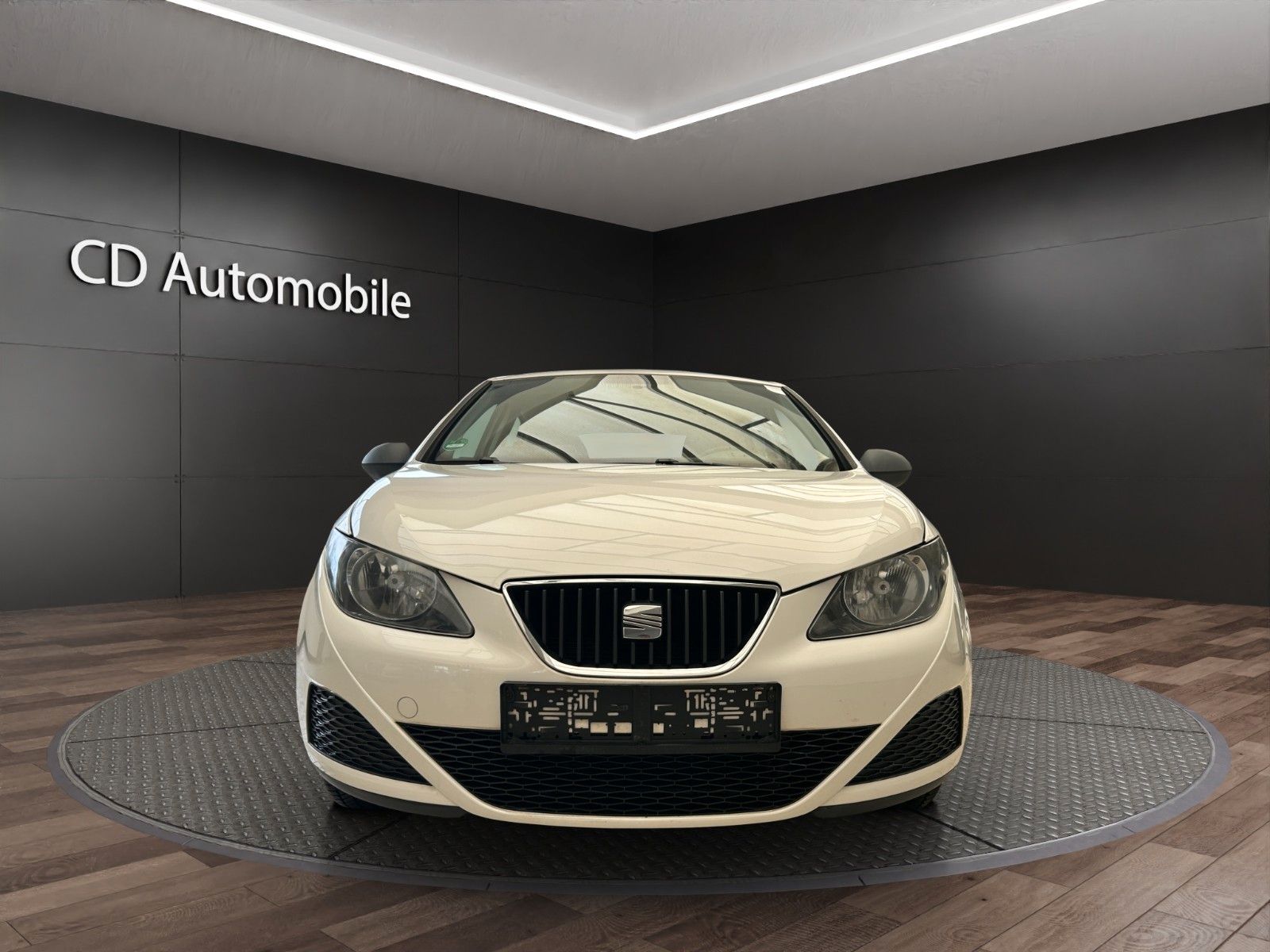 Fahrzeugabbildung SEAT Ibiza Lim. Reference/Klima/ TÜV Neu /