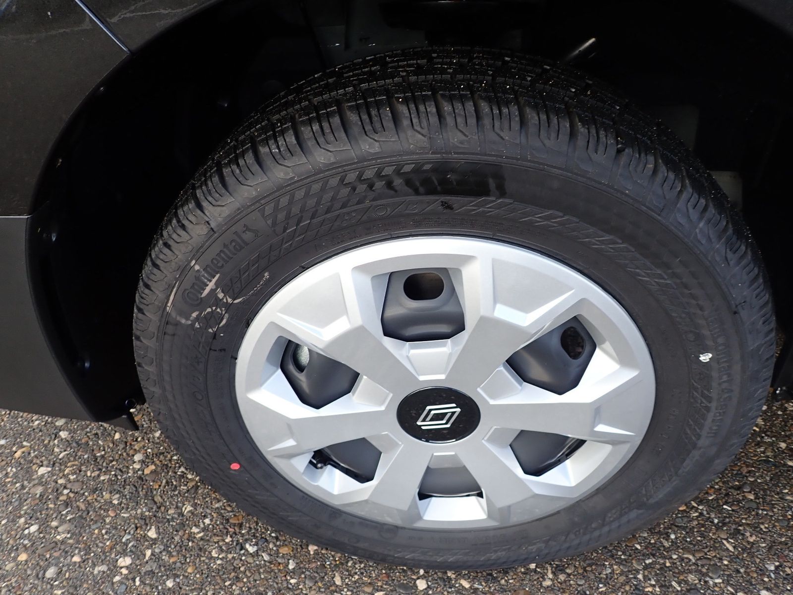 Fahrzeugabbildung Renault Trafic Pkw Grand Authentic Blue dCi 150 MY24