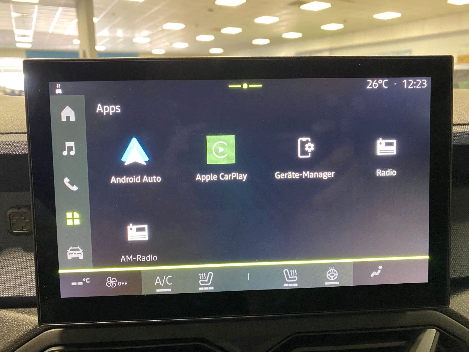 Fahrzeugabbildung Dacia Duster TCe 130 Journey+NAVI+KAMERA+18"+GARANTIE+