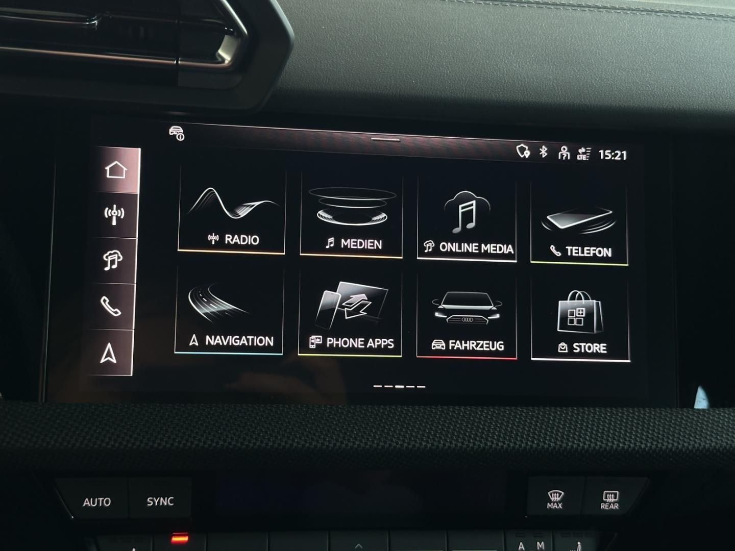 Fahrzeugabbildung Audi S3 Limousine