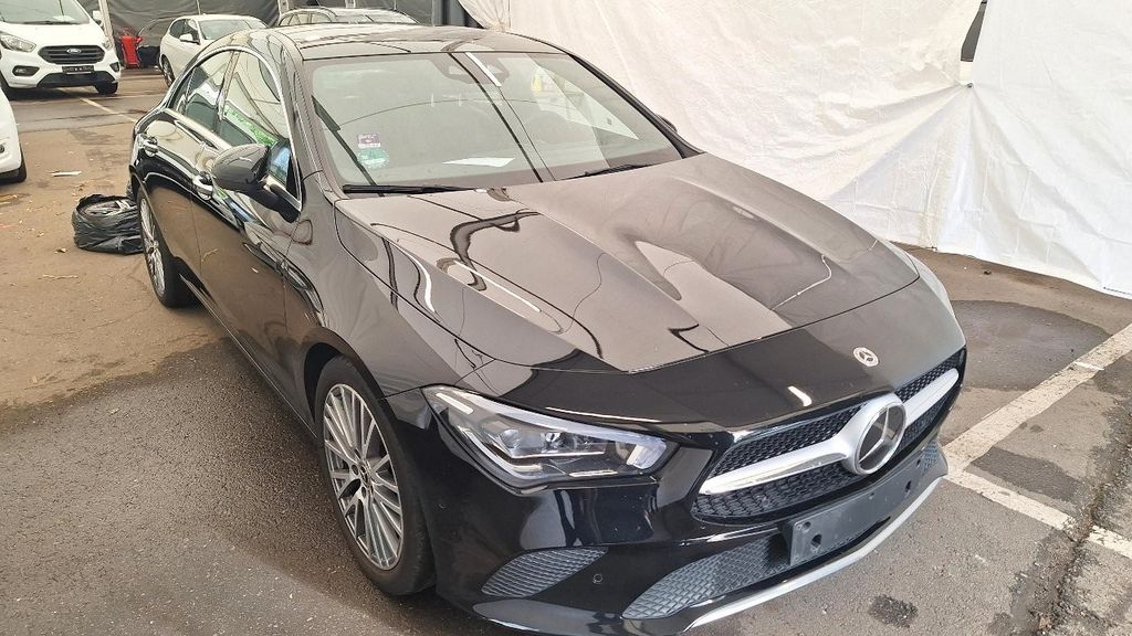 Image of Mercedes-Benz CLA 200