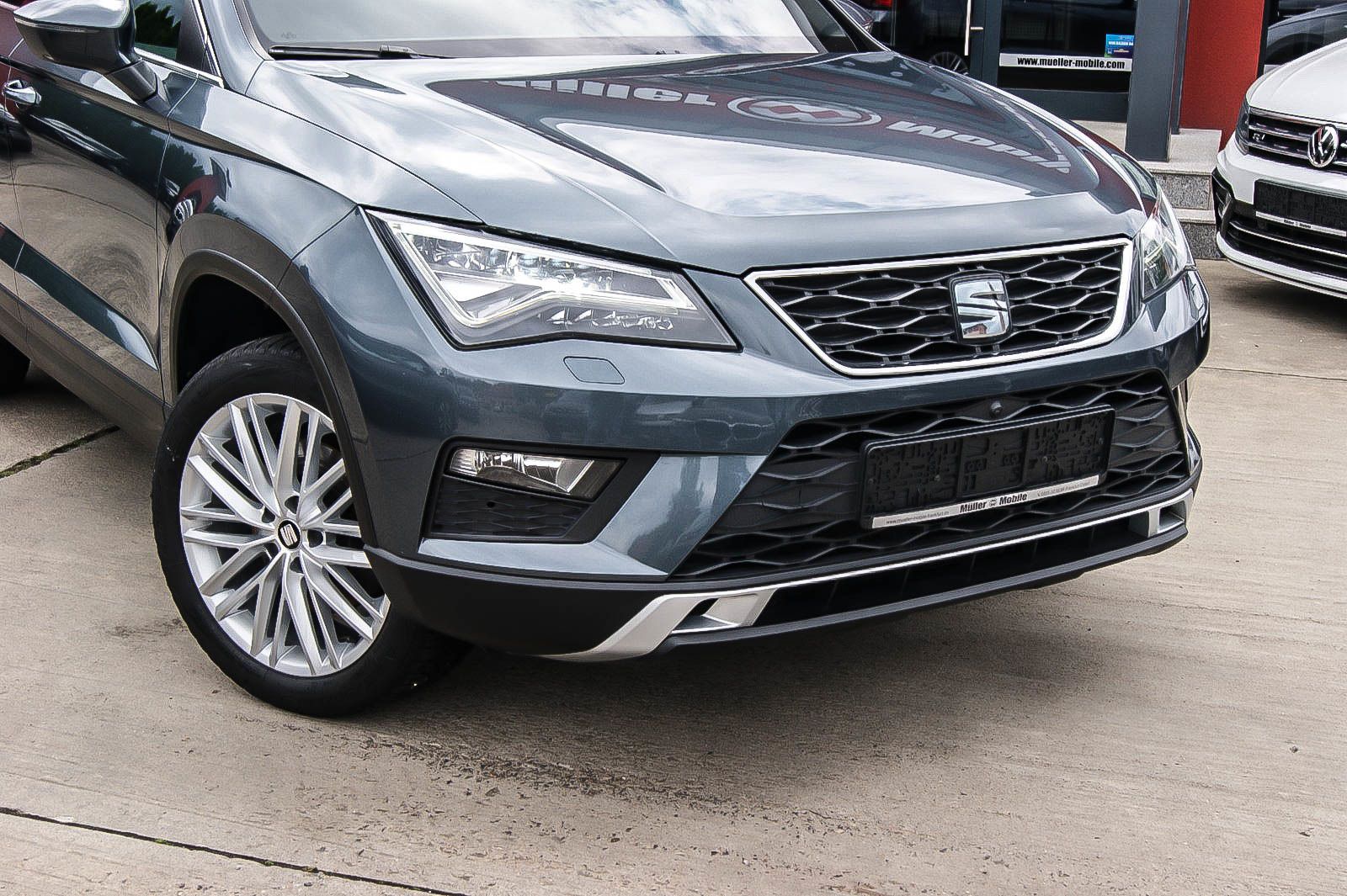 Fahrzeugabbildung SEAT Ateca 1.4TSI Xcellence LEDER NAVI 360°KAMERA ACC