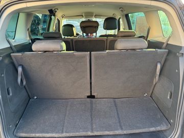 Opel Zafira - 10