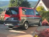 Volkswagen T5 Caravelle TDI 2.0   140PS LEDER - Gebrauchtwagen in Frankreich