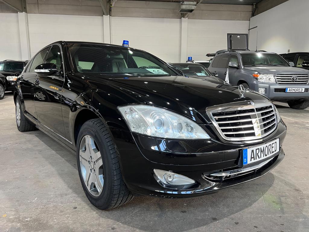 Mercedes-Benz S 600