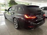BMW 318 d Touring 8fach bereift+Kamera+SHZ - BMW 318 in Solingen