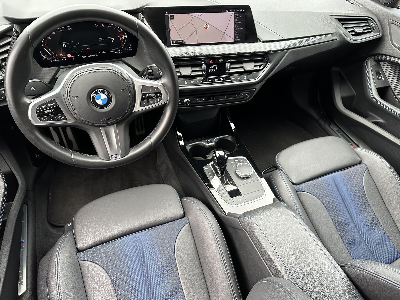 Fahrzeugabbildung BMW 118i 5-Türer M-Sport Aut. NAV+LED+HIFI+17ZOLL+PP