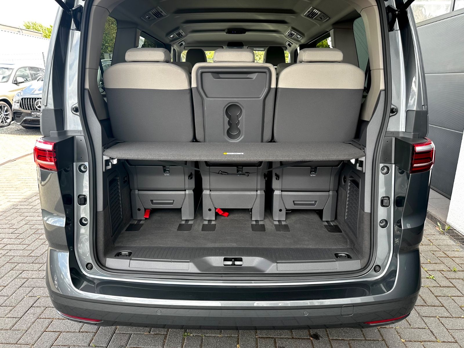 Volkswagen T7 Multivan Life 7Sitzer Unfallfrei foto 18