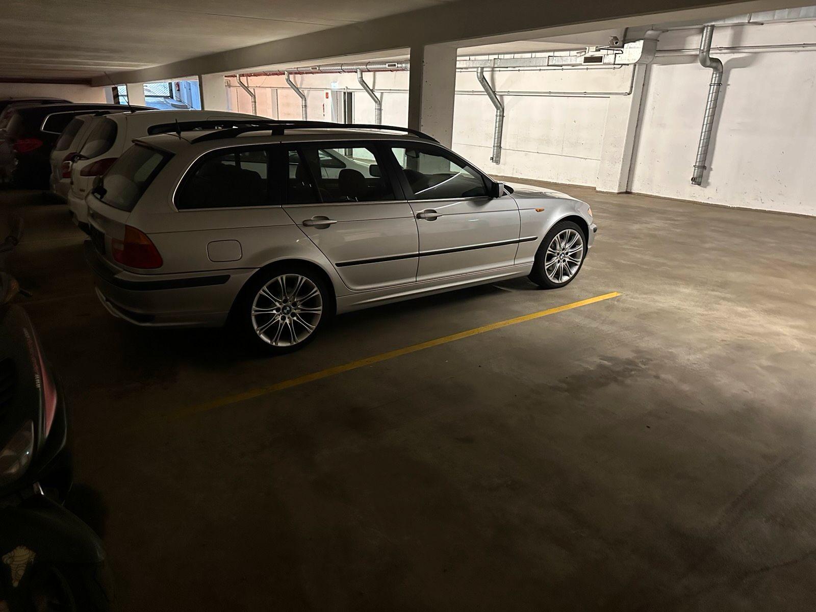 BMW 320, 2004