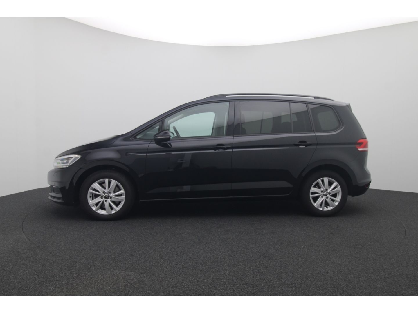 Fahrzeugabbildung Volkswagen Touran Comfortline BMT Start-Stop AHK schwenkbar
