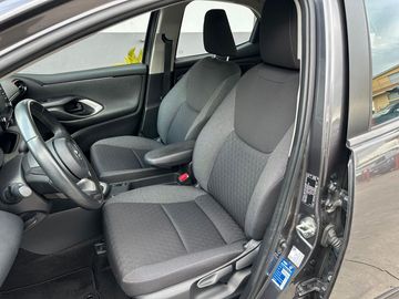 Toyota Yaris - 9