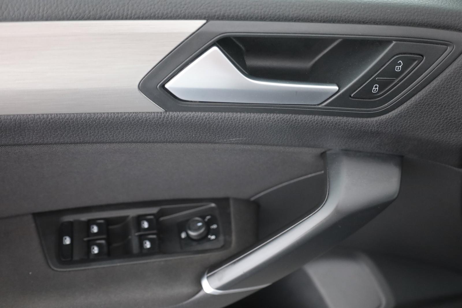 Volkswagen Touran 2.0 TDI DSG Comfortline LED Navi PDC AHK, миниатюра 22