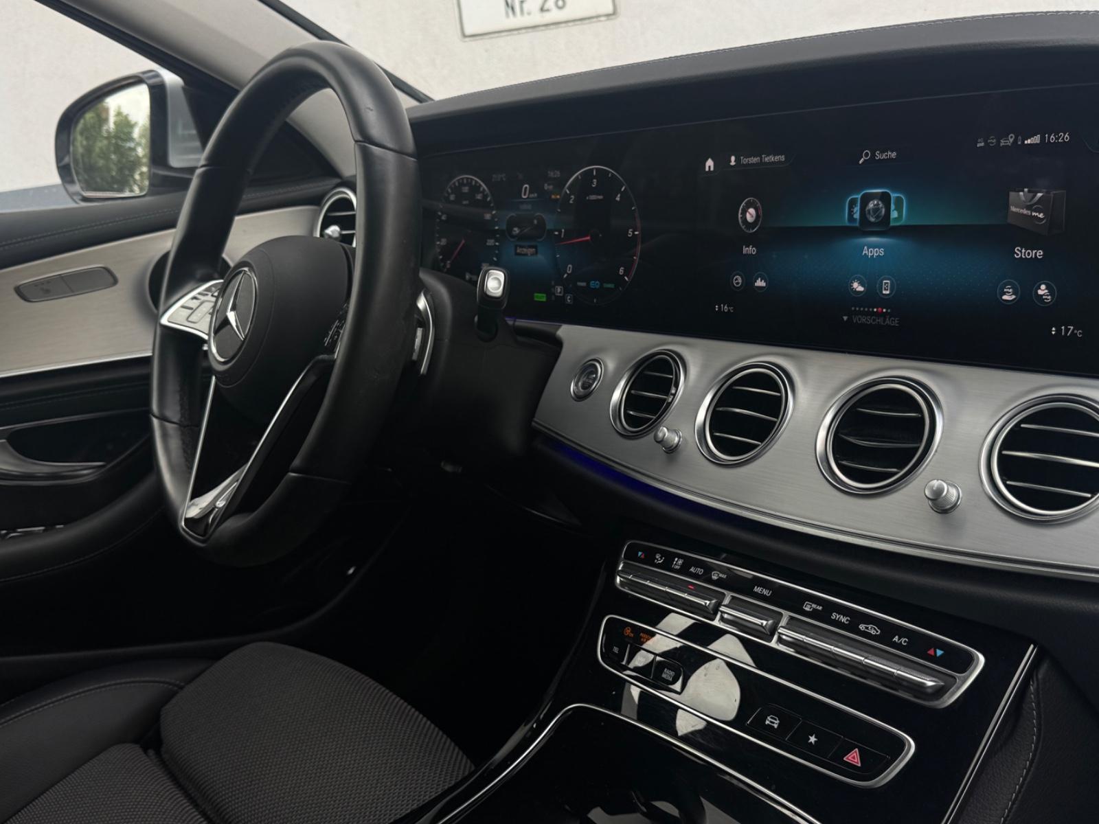 Mercedes-Benz E 220d T-Modell*NAVI*R.cam*LED*Avantgarde*Touch*