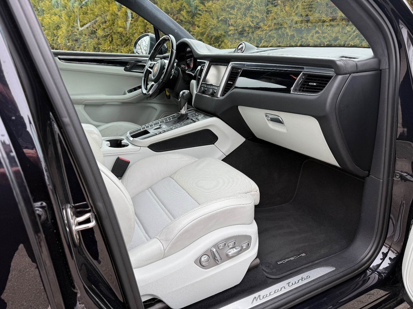 Porsche Macan Turbo 3.6-Chrono/Bose/21 ZOLL-Alcantara foto 27