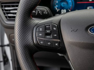 Ford Focus Turnier 1.0 ST-Line X Assistenz-Paket B&O