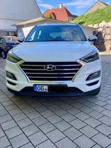 Hyundai TUCSON 1.6 GDI, Navi, LED, Kam., elektr. Spiegel - Hyundai TUCSON von privat