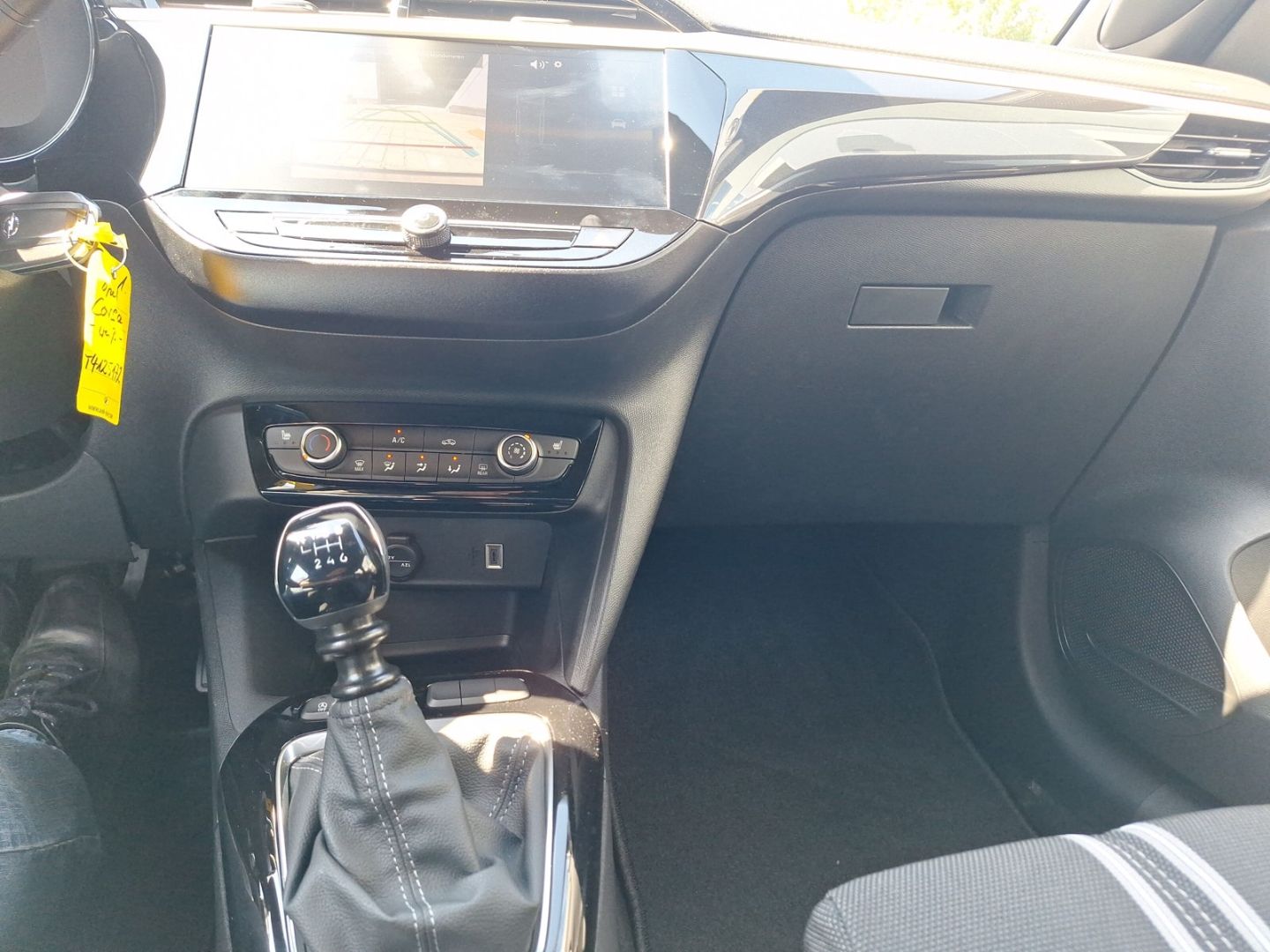 Opel Corsa - Bild 11