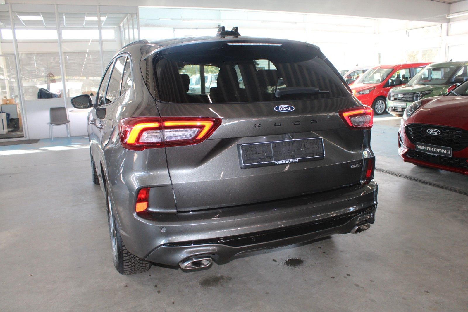 Fahrzeugabbildung Ford Kuga PHEV ST-Line GJR LED Cam WinterPaket uvm