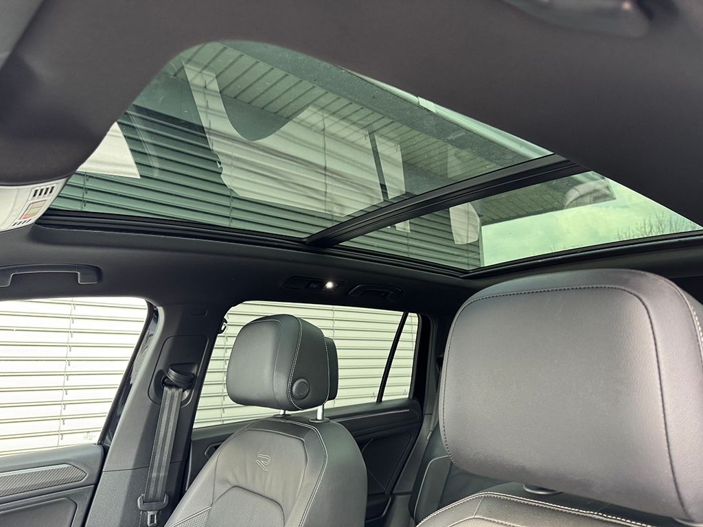 Tiguan Allspace 2.0 TDI 4M R-LINE *LEDER*H&K*