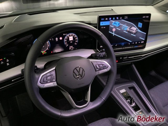 Volkswagen Golf 1.5 eTSI DSG Life Garantie 8.4.30  100.000