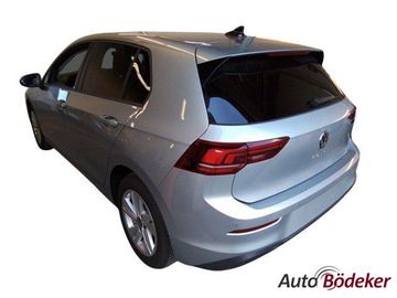 Volkswagen Golf 1.5 eTSI DSG Life Garantie b.12.3.30  Navi