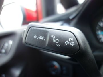 Bild 20 Ford Fiesta Klima Winterpaket DAB LED