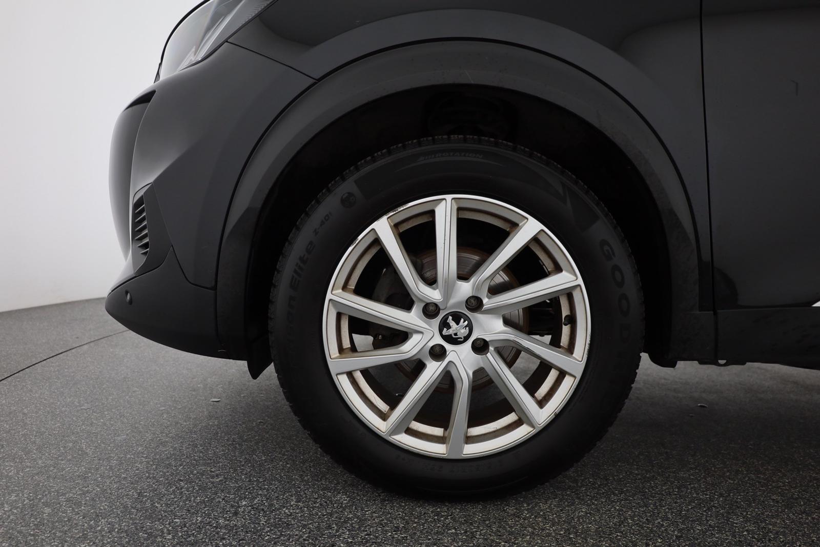 Peugeot 2008 GT PureTech 130 Aut. LED Navi Kamera