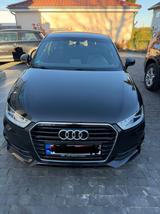 Audi A1 1.0 TFSI ultra sport sport - Audi A1 von privat