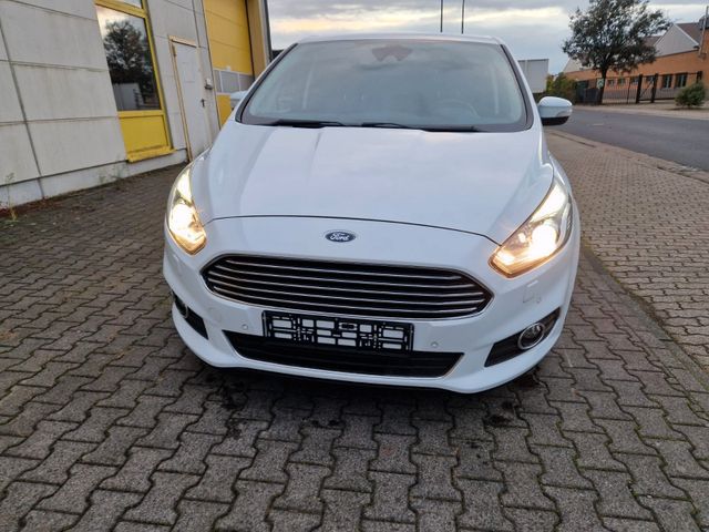 Ford S-Max 2,0 TDCi 132kW