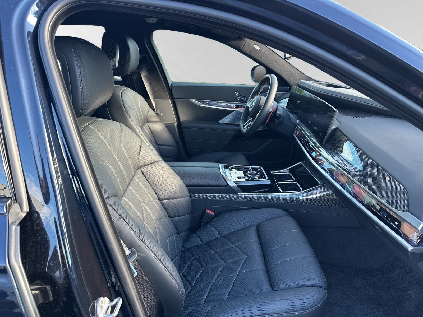 BMW M760 - Bild 9