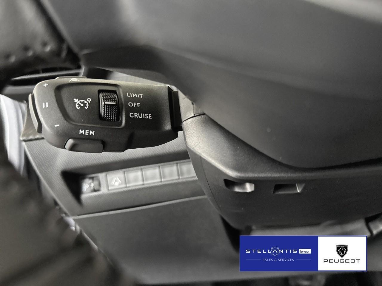 Peugeot 2008 (P1)(11.2019->) Hybrid 145 Allure