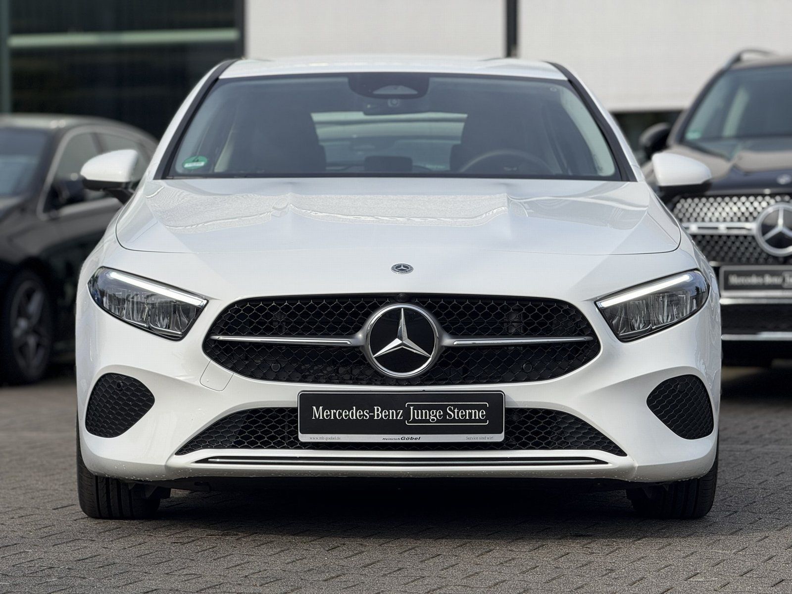 Fahrzeugabbildung Mercedes-Benz A 180 Progressive*KAMERA*LED*SPURHALTE*LENKRADHE