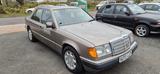 Mercedes-Benz E 230 mit H-Kennzeichen - Mercedes-Benz E 230 in Düsseldorf