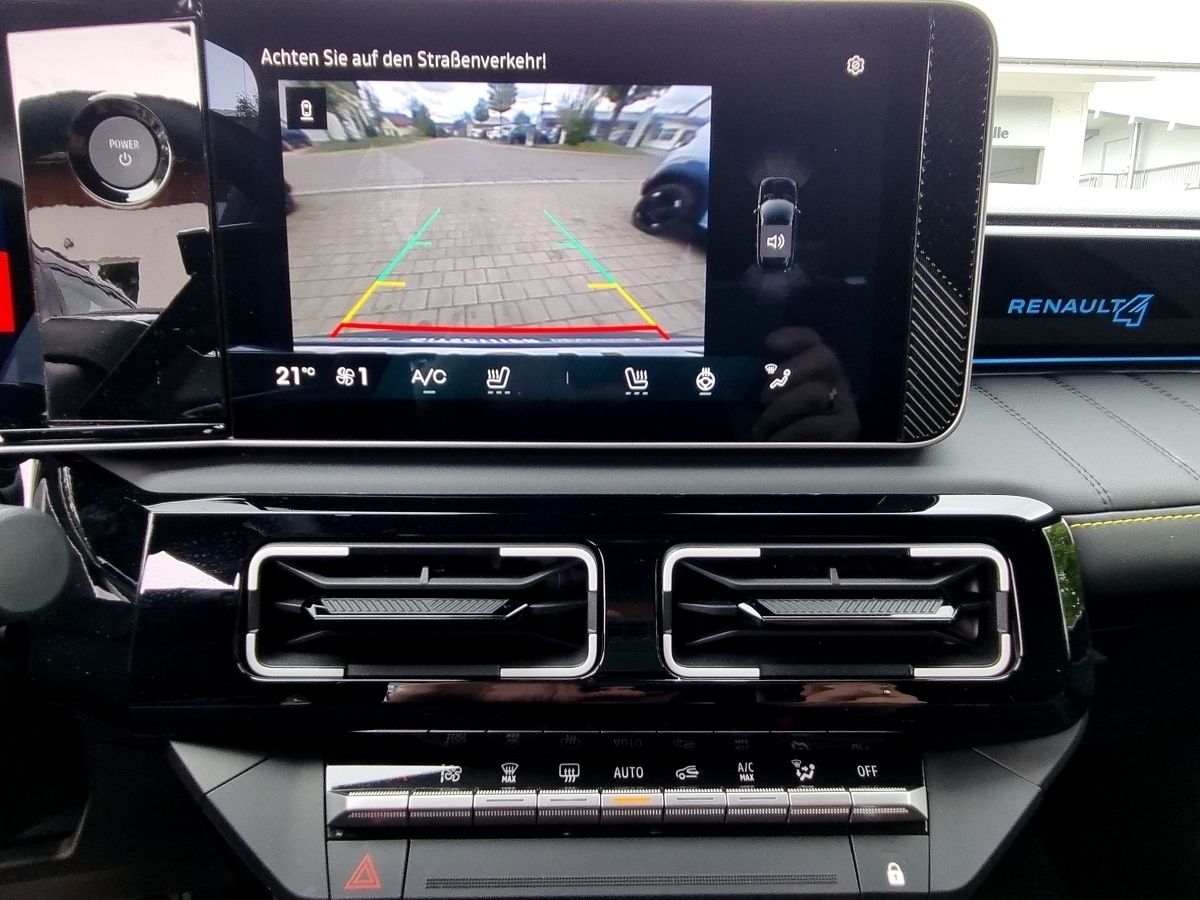 Fahrzeugabbildung Renault R 4 E-Tech elektrisch Iconic 150 Comfort Range