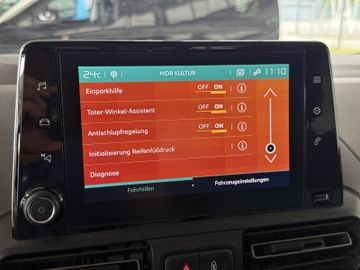 Citroën Berlingo 1.2 EAT8 KAMERA NAVI PANO SITZHZ HEADUP