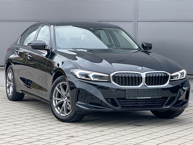 BMW 320i Lim. xDrive*Schiebedach*HUD*AHK*LED adapt