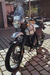 Royal Enfield Himalayan 411 - ROYAL ENFIELD MOTORRAD